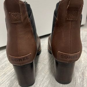 Sorel brown boots size 7.5